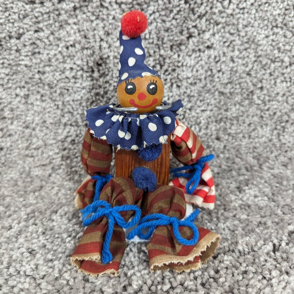 Vintage Handmade Wooden Clown Doll / Toy 5.5in Unmarked